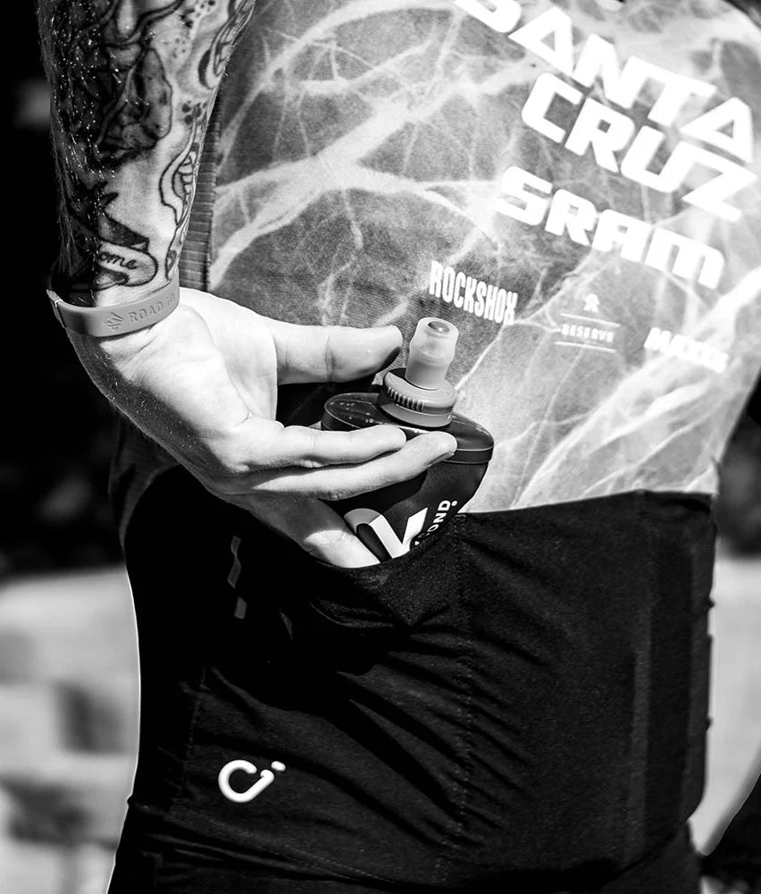 NEVERSECOND X HYDRAPAK GEL FLASK 250ML