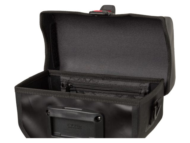 CLEAN HANDLEBAR BAG SHELTER MEDIUM BLACK KF - AGU